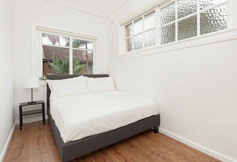 Newly Renovated Apt Close To Cbd Unit 2