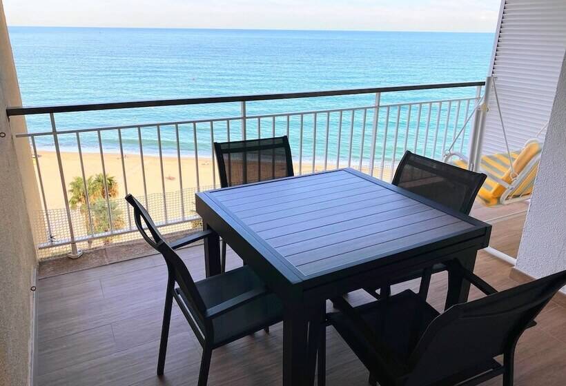 Amazing Penthouse On The Seafront