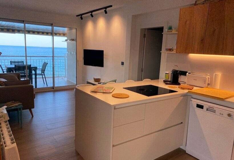 Amazing Penthouse On The Seafront