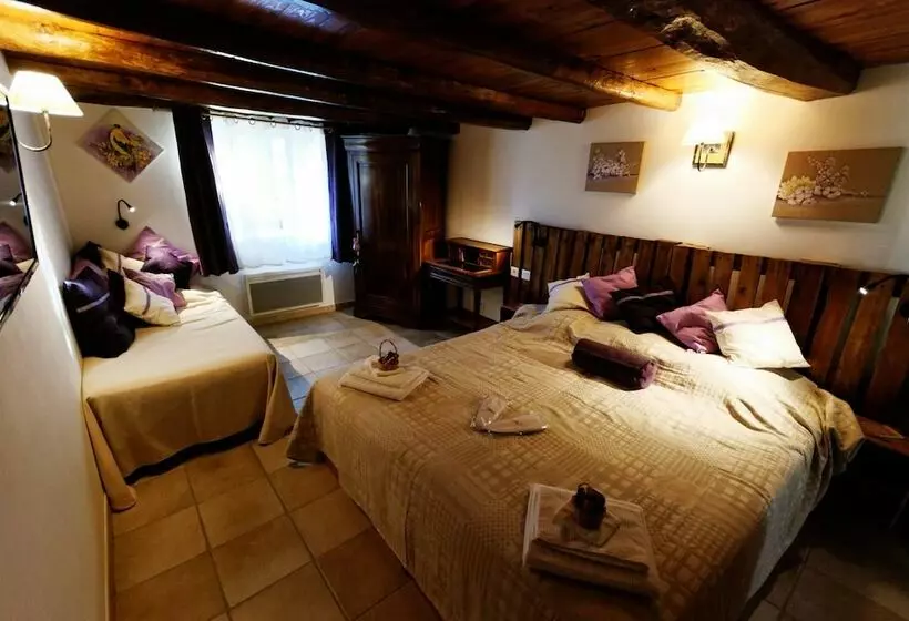 ベッドアンドブレックファースト Au Dessus De Parady