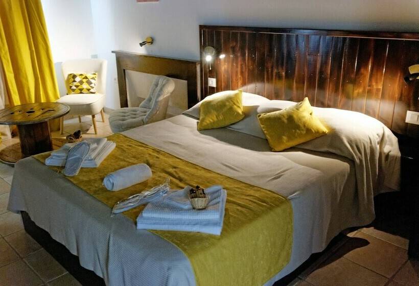 مبيت وإفطار Au Dessus De Parady