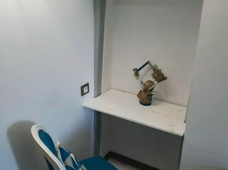 ベッドアンドブレックファースト Au Dessus De Parady