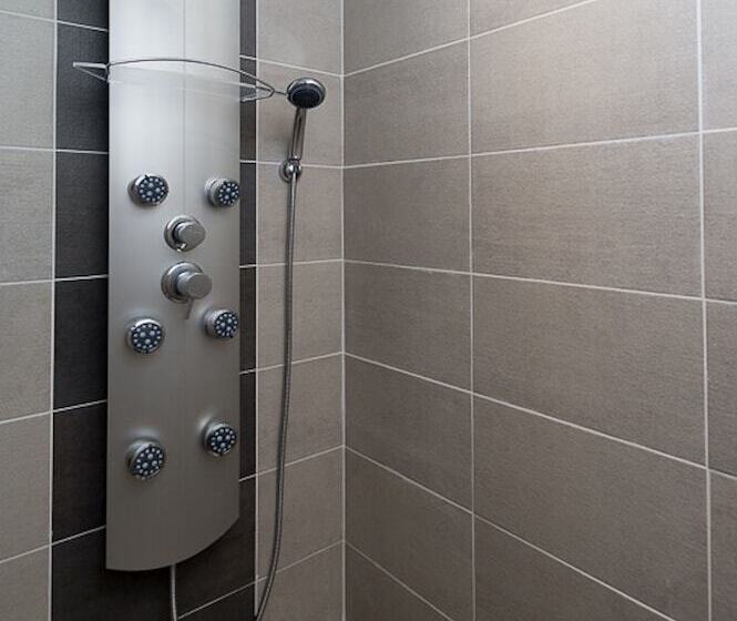 مبيت وإفطار Au Dessus De Parady