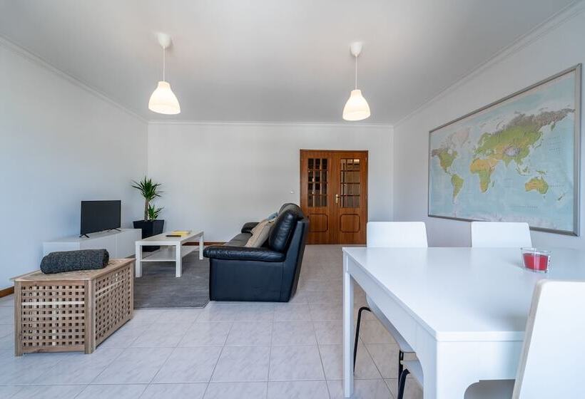 House And People Apartamento Espaçoso