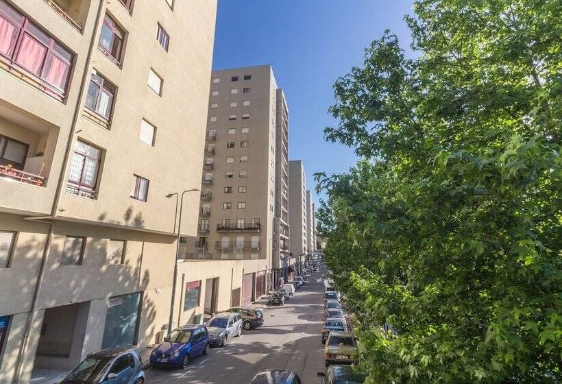 House And People Apartamento Espaçoso