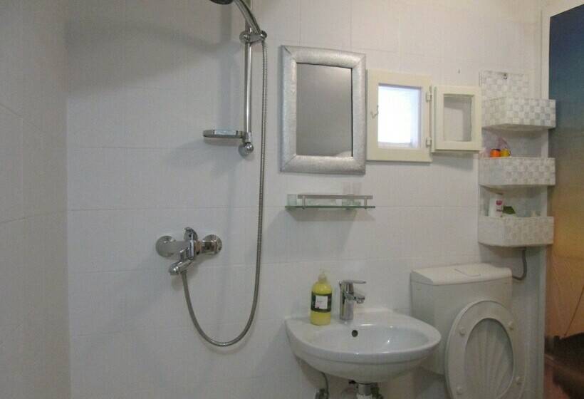 Panzió Cozy En Suite Rm On Dumanica