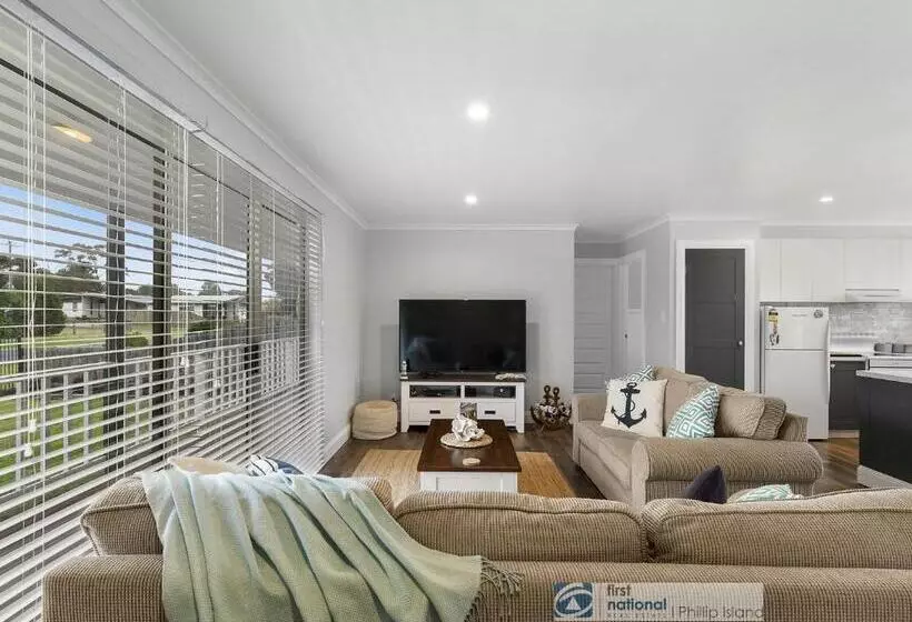260 Settlement Road, Central Cowes