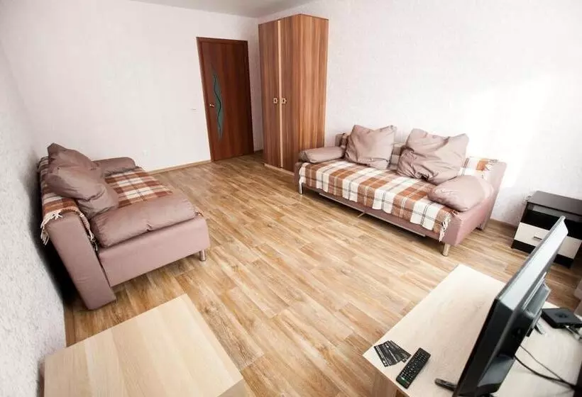 Apartment On Pobedy 6