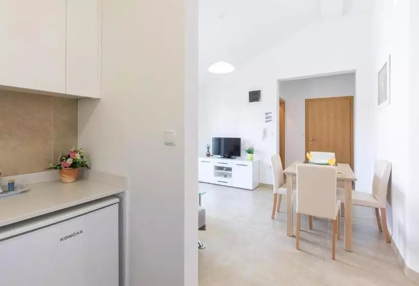 Apartments Nino