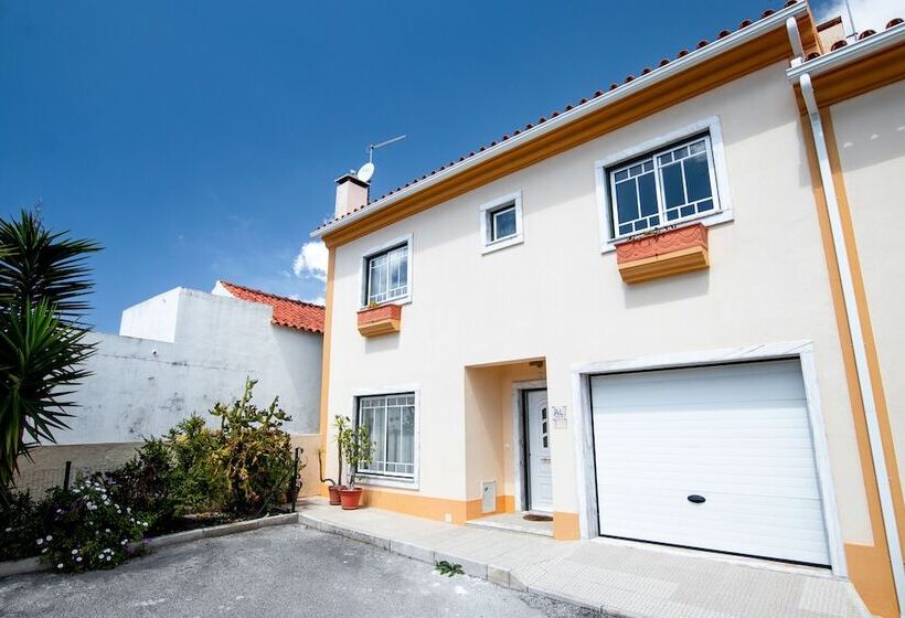 Dino & Beach Villa V3