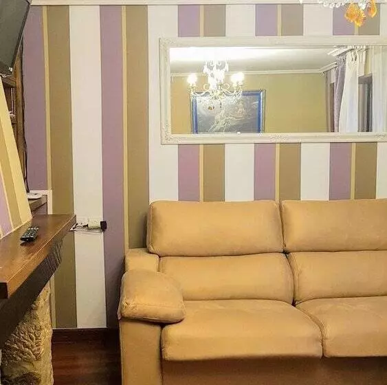 La Casa De Lorenzo