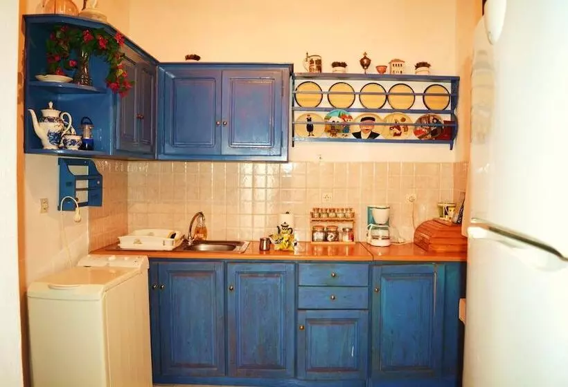 Nisyros Amallos House