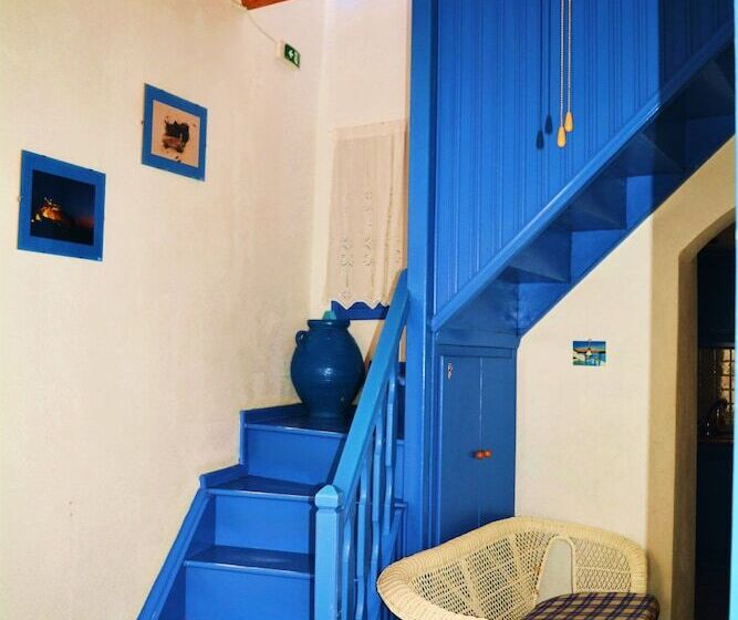 Nisyros Amallos House