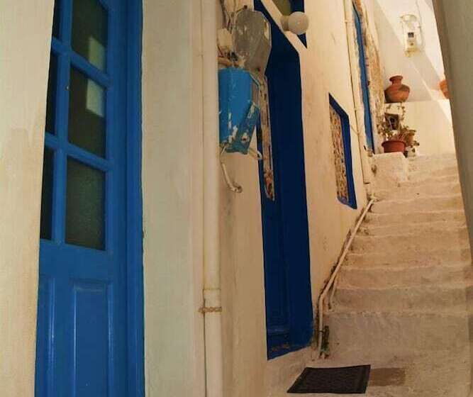 Nisyros Amallos House