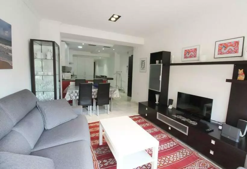 Precioso Apartamento Al Lado De Las Torres De Serrano