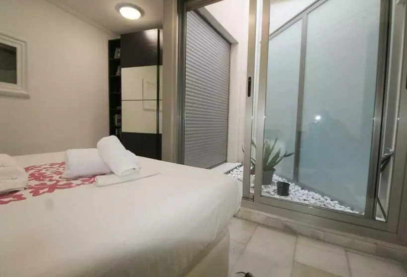 Precioso Apartamento Al Lado De Las Torres De Serrano