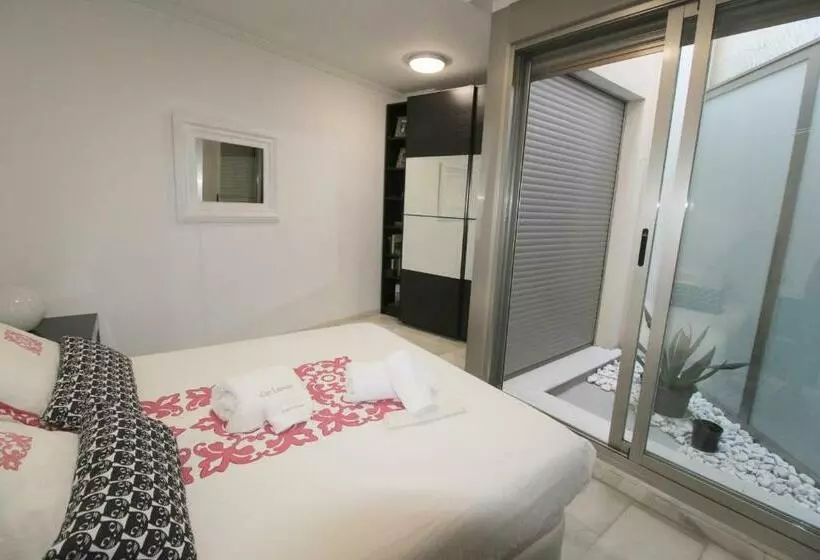 Precioso Apartamento Al Lado De Las Torres De Serrano