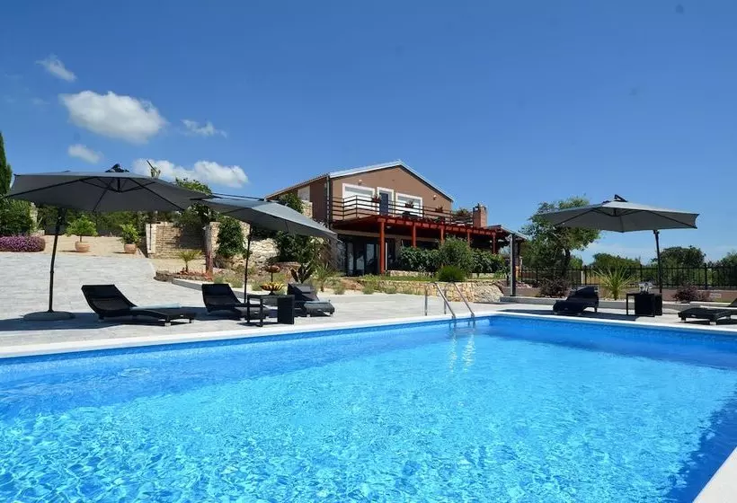 Villa Roma