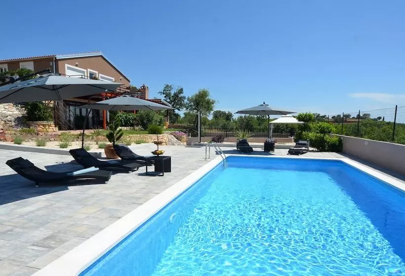 Villa Roma