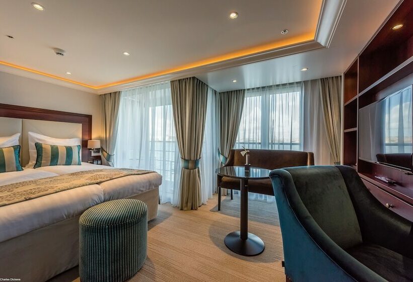 Otel Ships Holland  Ms Charles Dickens