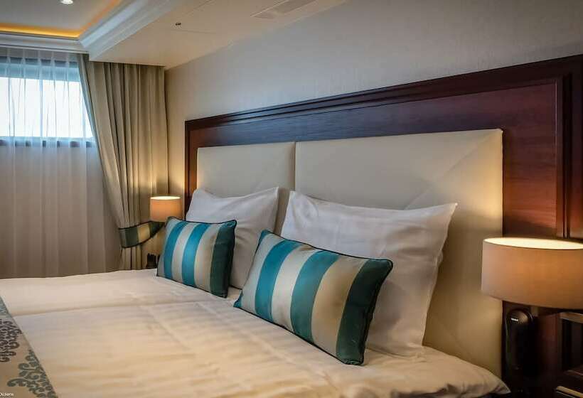 Otel Ships Holland  Ms Charles Dickens