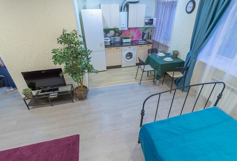 Kvartalapartments. Shaliapina 6