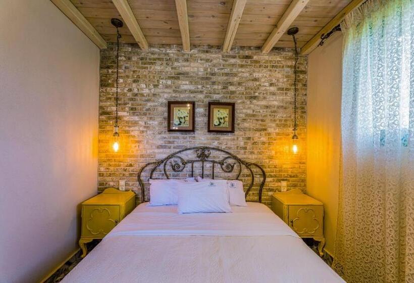 Mediterraneo Luxury Suites Halkidiki