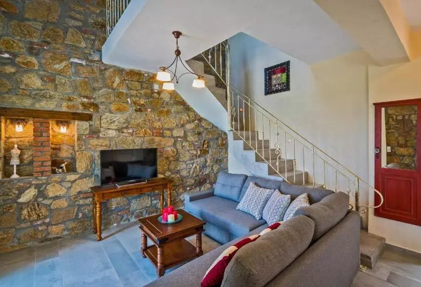 Mediterraneo Luxury Suites Halkidiki