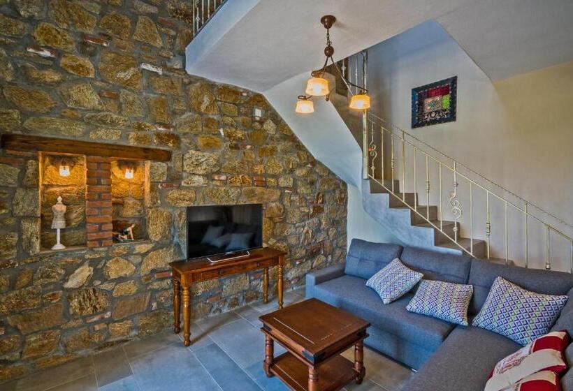 Mediterraneo Luxury Suites Halkidiki