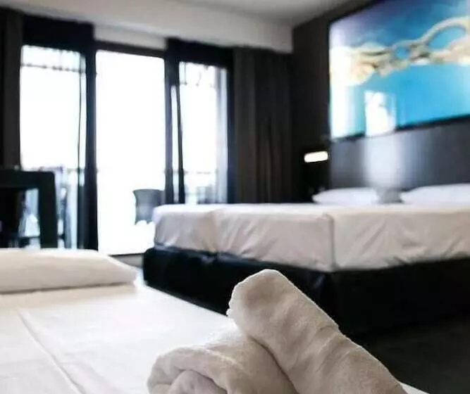 4us La Manga Vip Hote