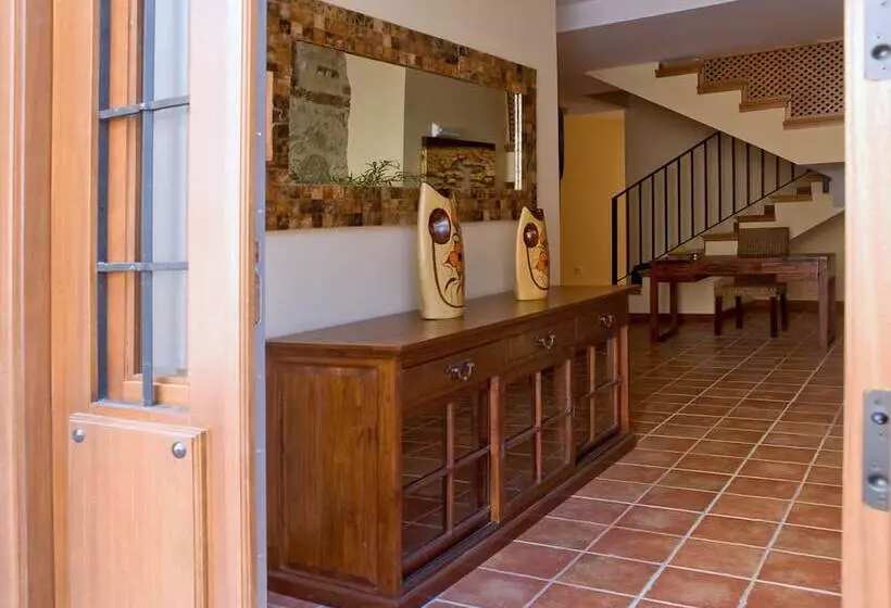 Apartamentos Rurales La Vera