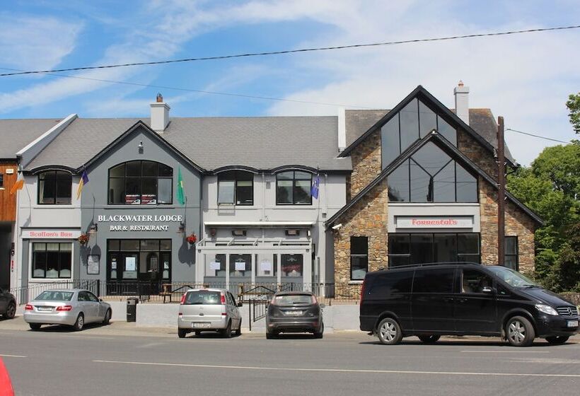 ホテル Blackwater Lodge