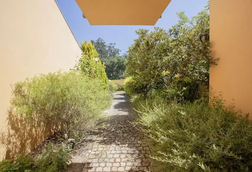 Liiiving  Caminha Countryside Pool House