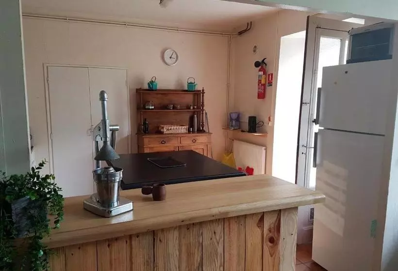 Retkeilymaja Gite Chaneü