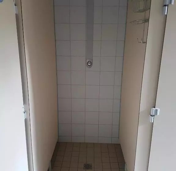 Retkeilymaja Gite Chaneü