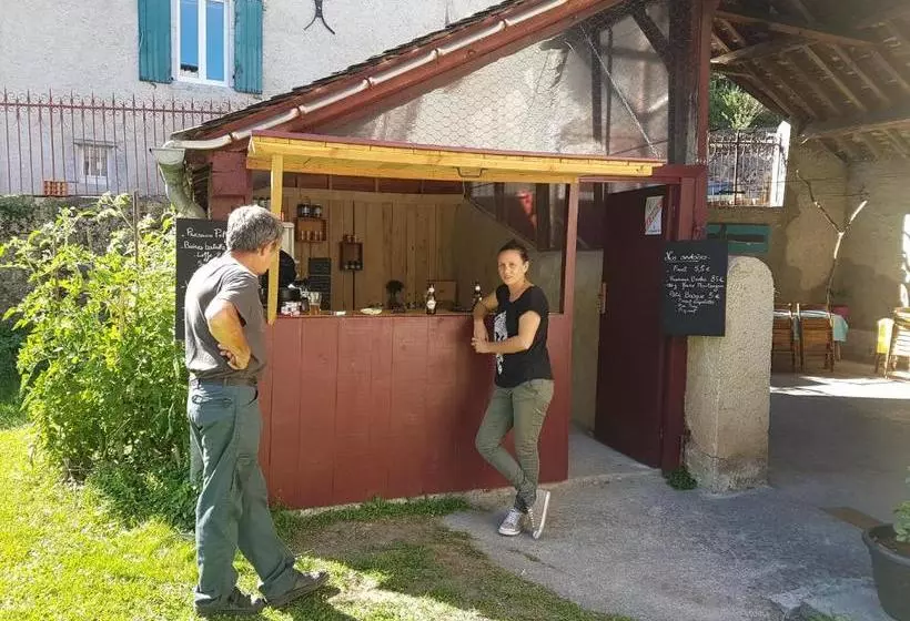 Retkeilymaja Gite Chaneü