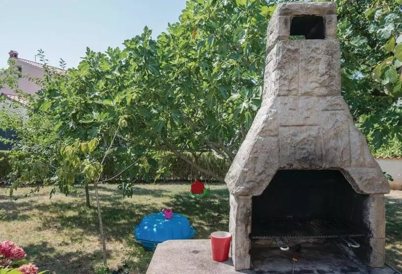 Apartments Biserka 1495