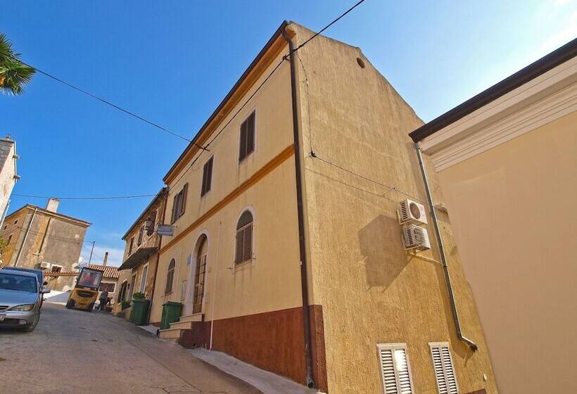 Apartments Danica 271