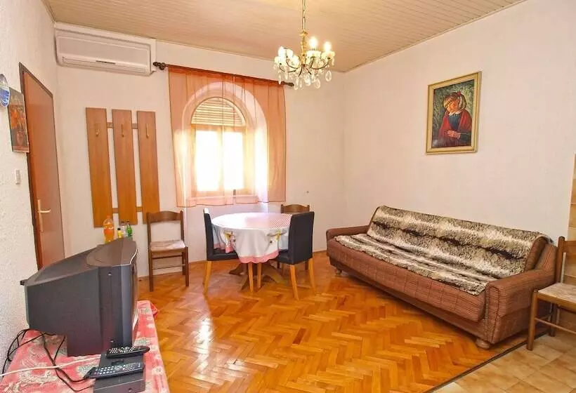 Apartments Danica 271