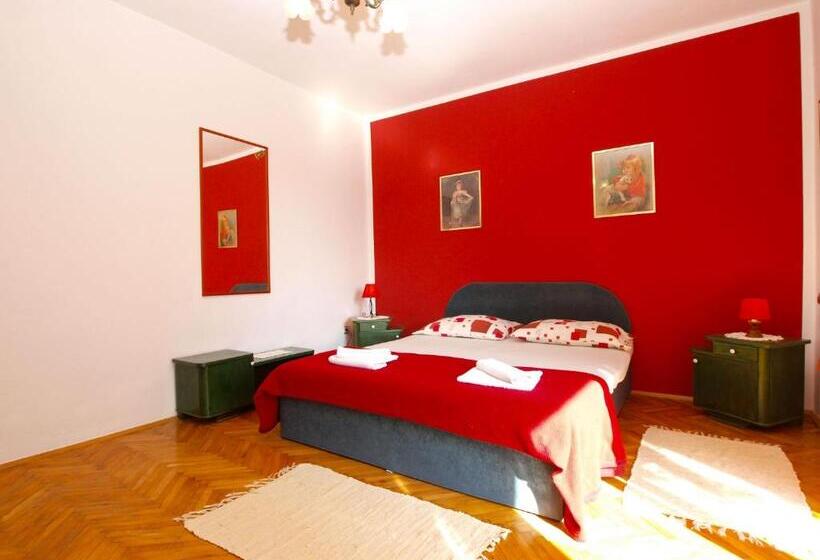 Apartments Nadia 1493