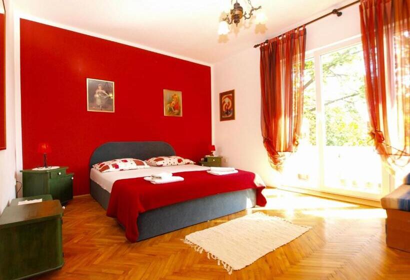 Apartments Nadia 1493