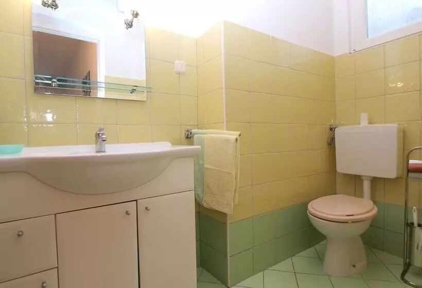 Apartments Nadia 1493