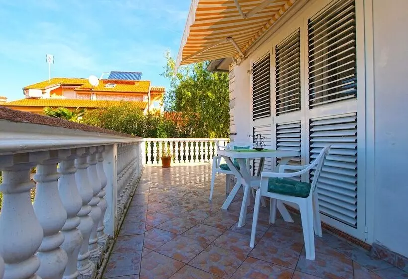 Apartments Nadia 1493