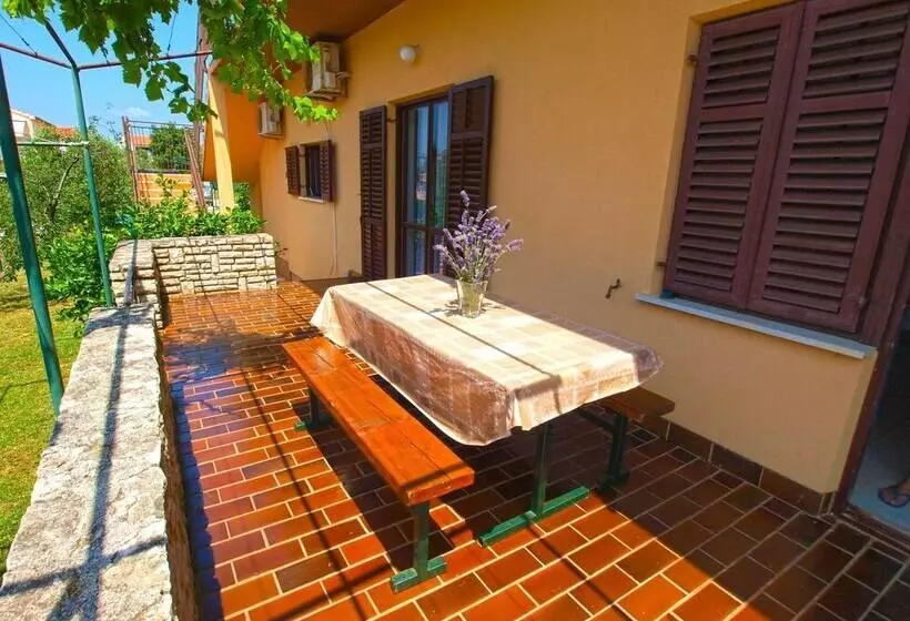 Apartments Tanja 349