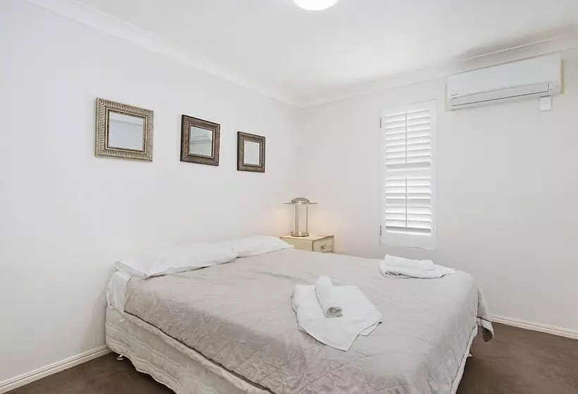 Beachfront Palm Beach Townhouse