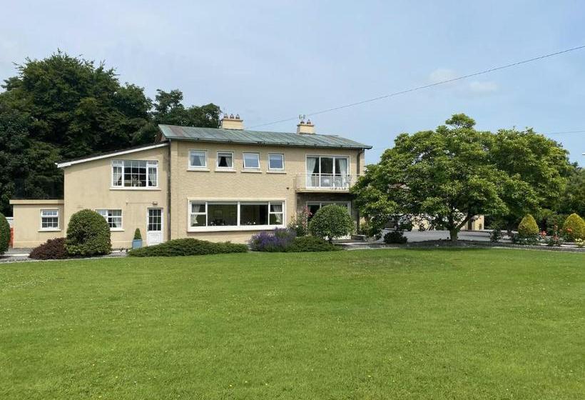 مبيت وإفطار Copperfield House