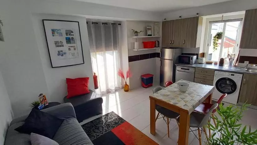 Friendly Peniche Apartment