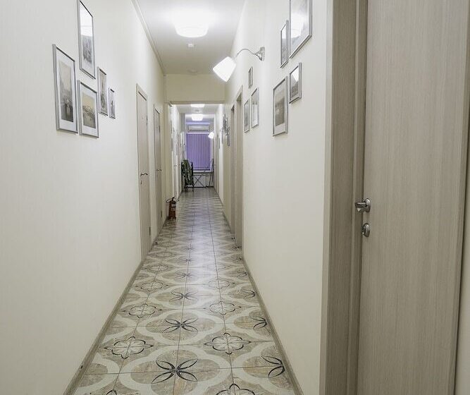 Отель Apartments On Lebedeva 10v