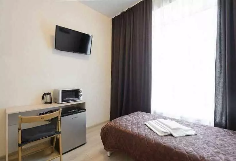 ホテル Apartments On Lebedeva 10v