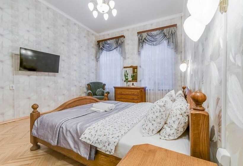 Ludwig Apartments On 4 Ya Liniya